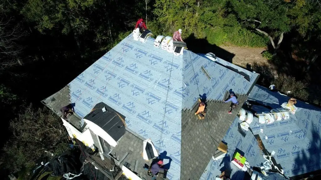 installing a new asphalt shingle roof in mobile al